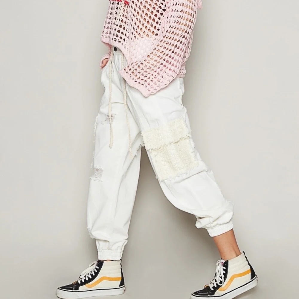 New POL Clothing Denim Lace Joggers Women's Distressed Relaxed WhiteTwill Pants - Picture 8 of 11